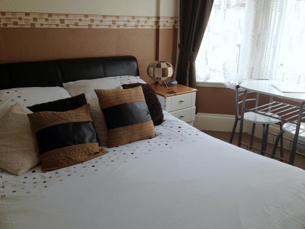 Seashells Guest House Great Yarmouth Habitación foto